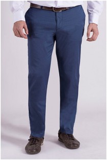 Katoenen chino broek van Plusman.