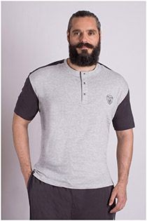 Lounge t-shirt van Loyalty & Faith.