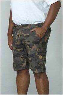 Camouflage short van D555